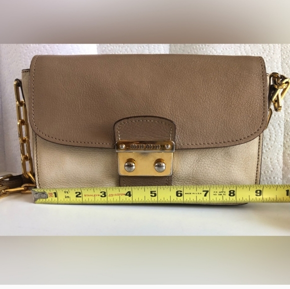 AUTHENTIC Miu Miu Crossbody Bag Beige Tan Leather gold hardware purse - Picture 6 of 10